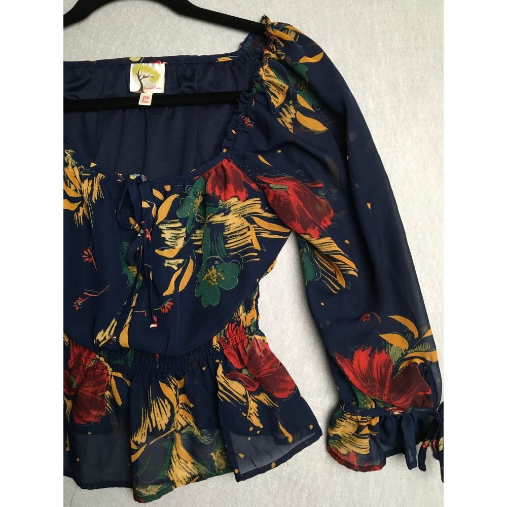 Fig and Flower Navy Floral Smocked Peplum Blouse Sheer Sleeve Petite Small PS - Picture 3 of 7